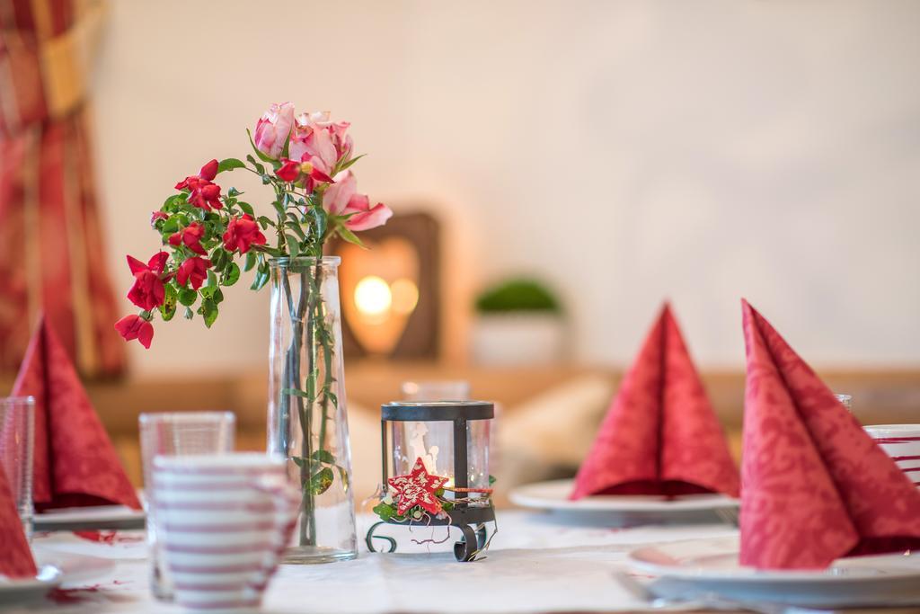 Ferienwohnung Feriendorf Oberhof Flachau Zimmer foto